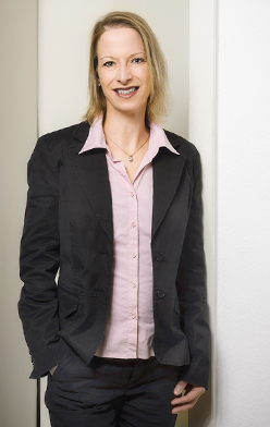 Dr. Cornelia Klein, Journalistin und Autorin